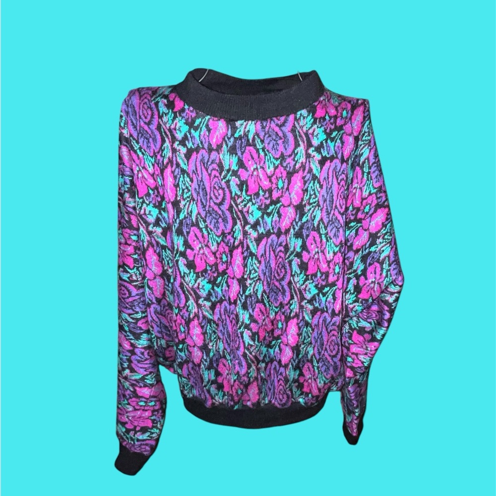 Vintage floral sweater